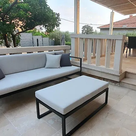 Moreta Villa *